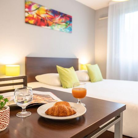Zenitude Hôtel-Résidences La City Besançon Esterno foto
